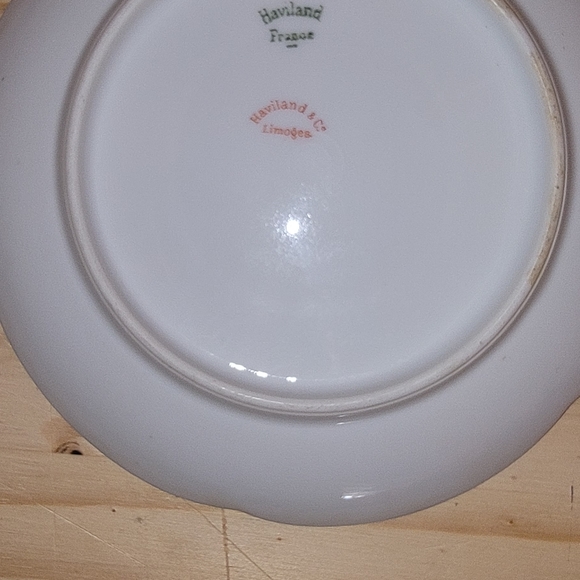 Haviland and Co. limoges cups and saucers - Picture 7 of 7